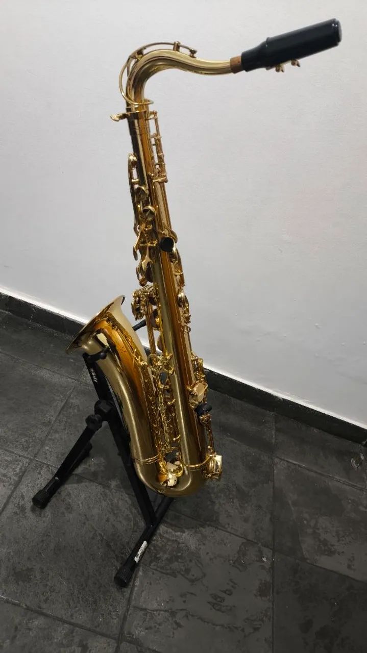 Saxofone Tenor Bb EAGLE ST-503