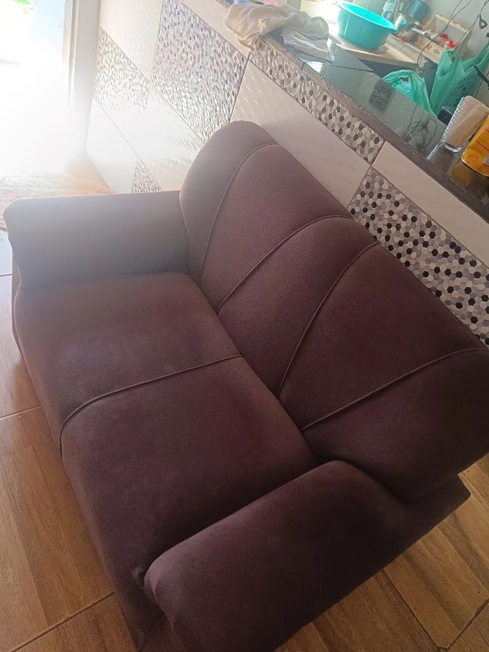 Vendo um sofá de 2 lugares  - Foto 2