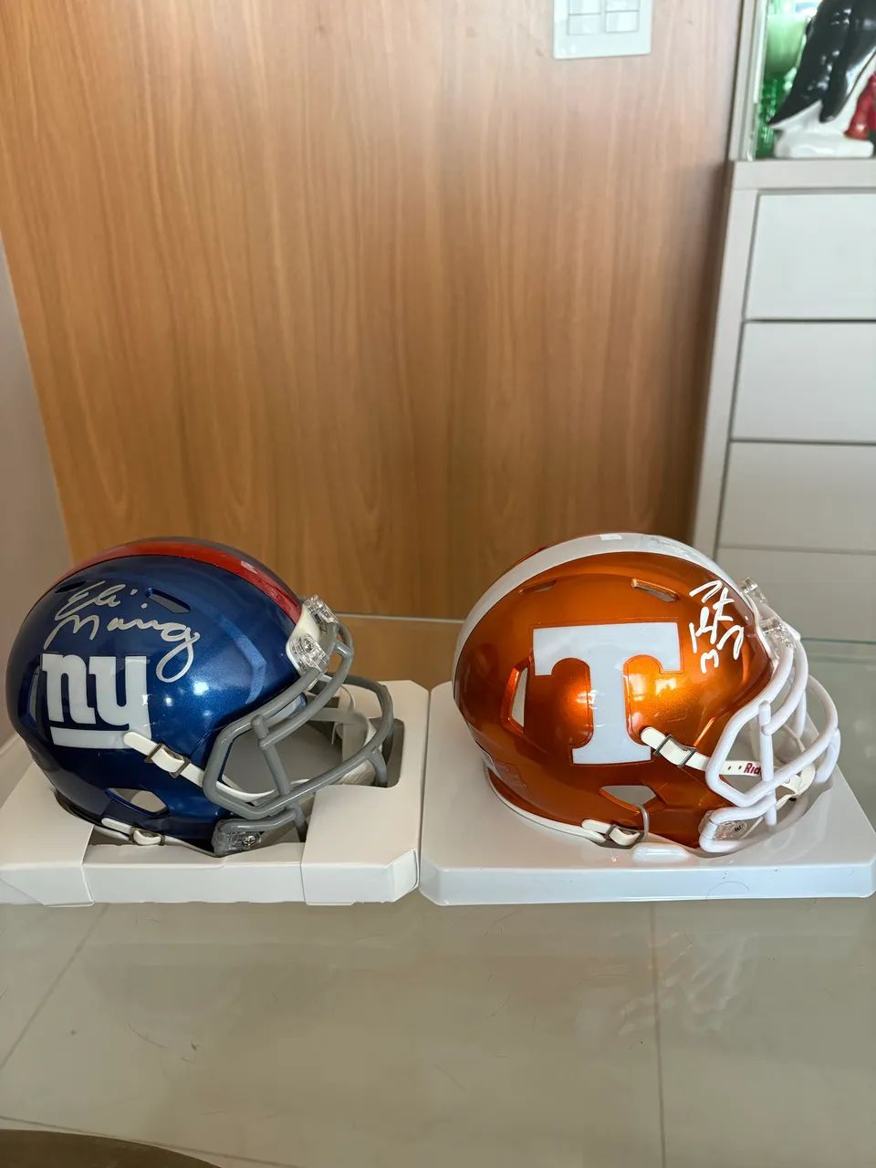 Mini Helmet Eli e Peyton Manning com certificado - Foto 2