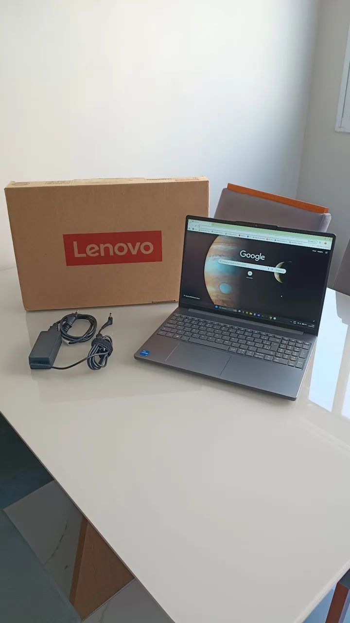 Notebook Lenovo Slim 3