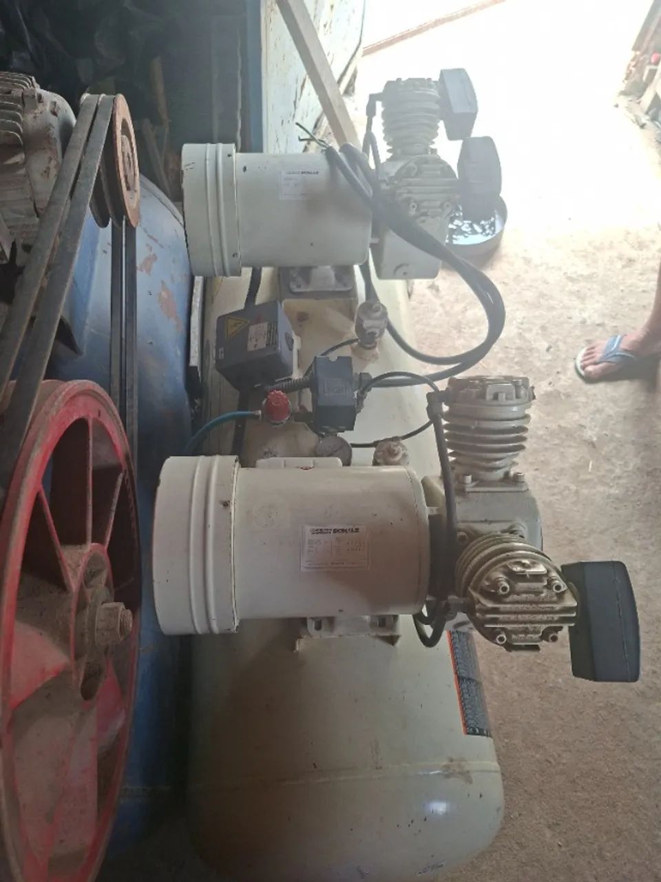 Compressor  Odontológico  Schulz 200 litros - Foto 5