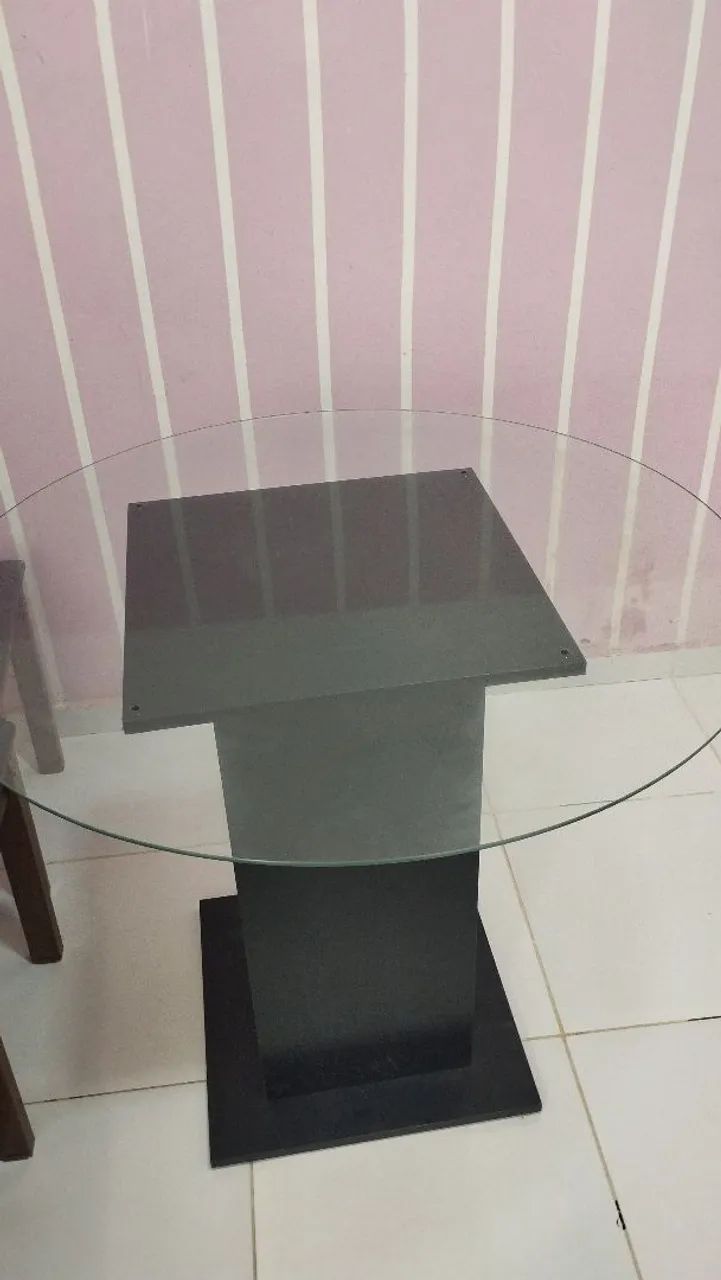 Mesa com 4 cadeiras  - Foto 3