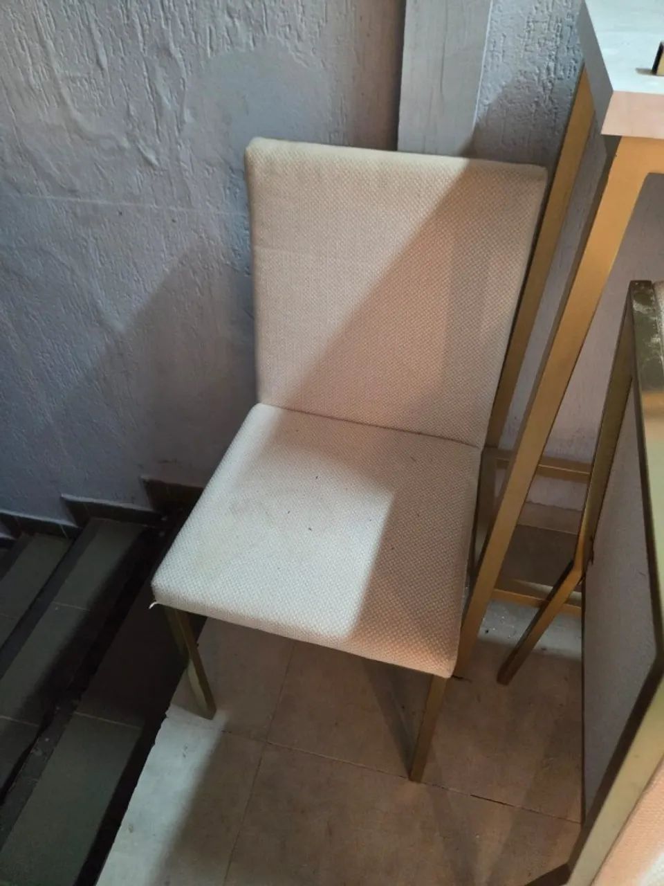 CADEIRA ALUMINIO DOURADA LINHO