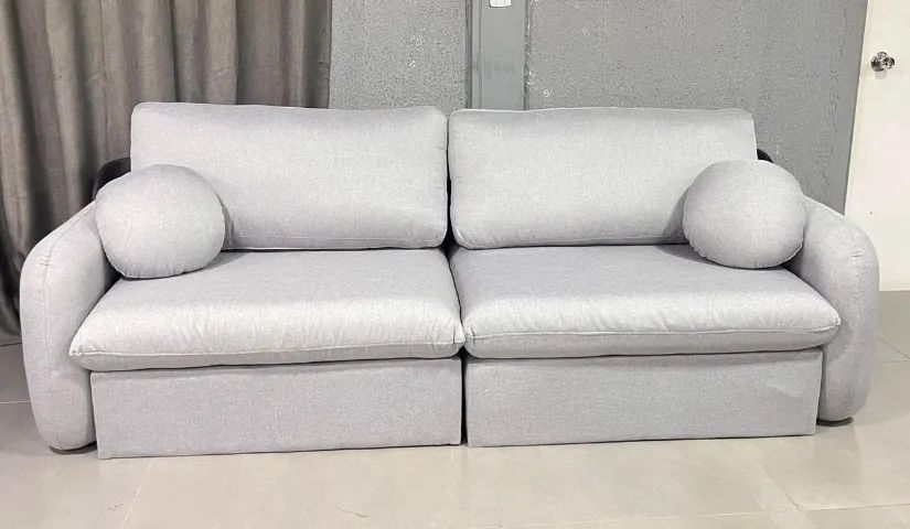 SOFÁ CAMA LARGURA 2,30 NO LINHO COM 4 ALMOFADAS D28