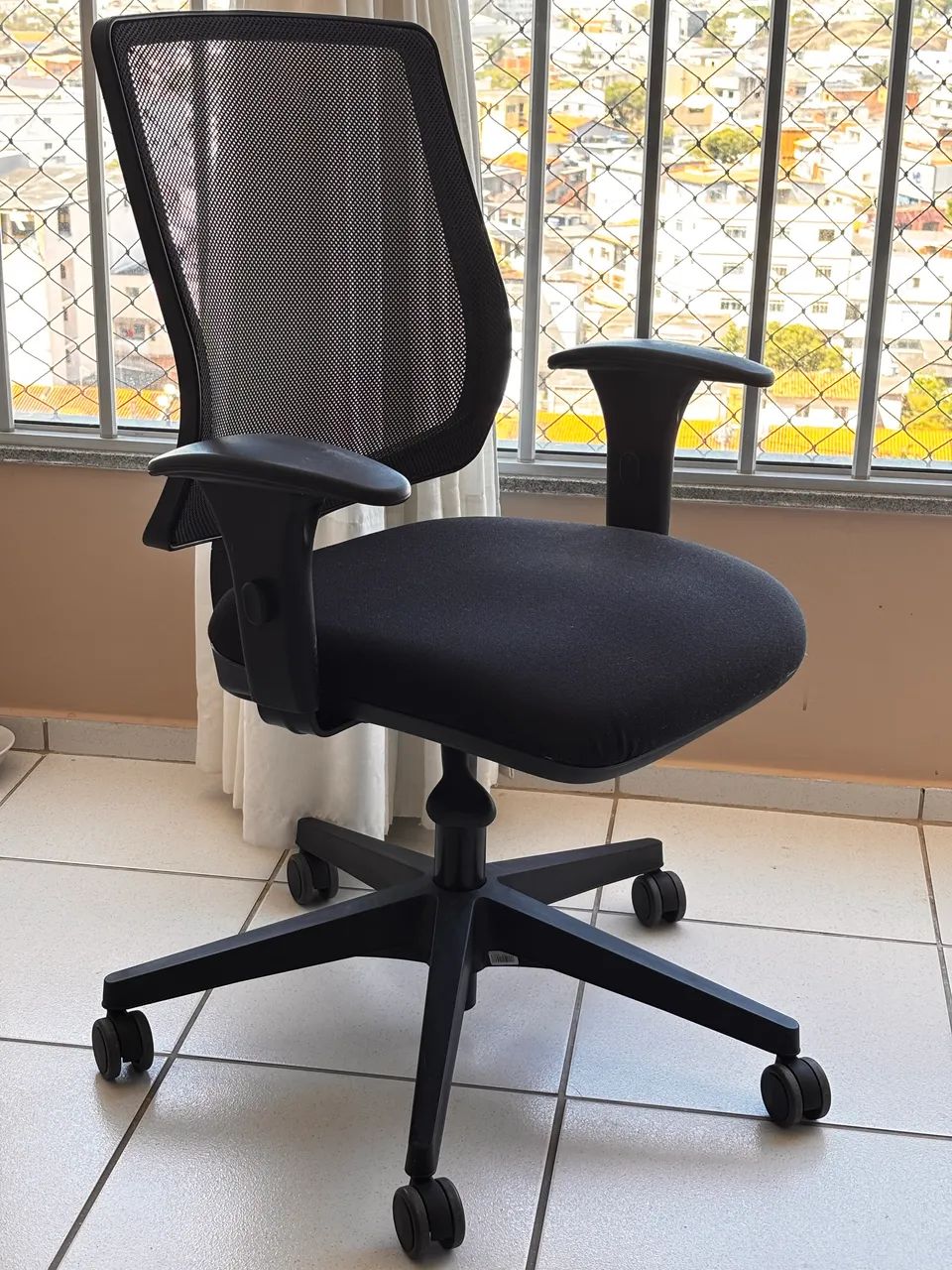 Cadeira Ergonômica Flexform  - Foto 4