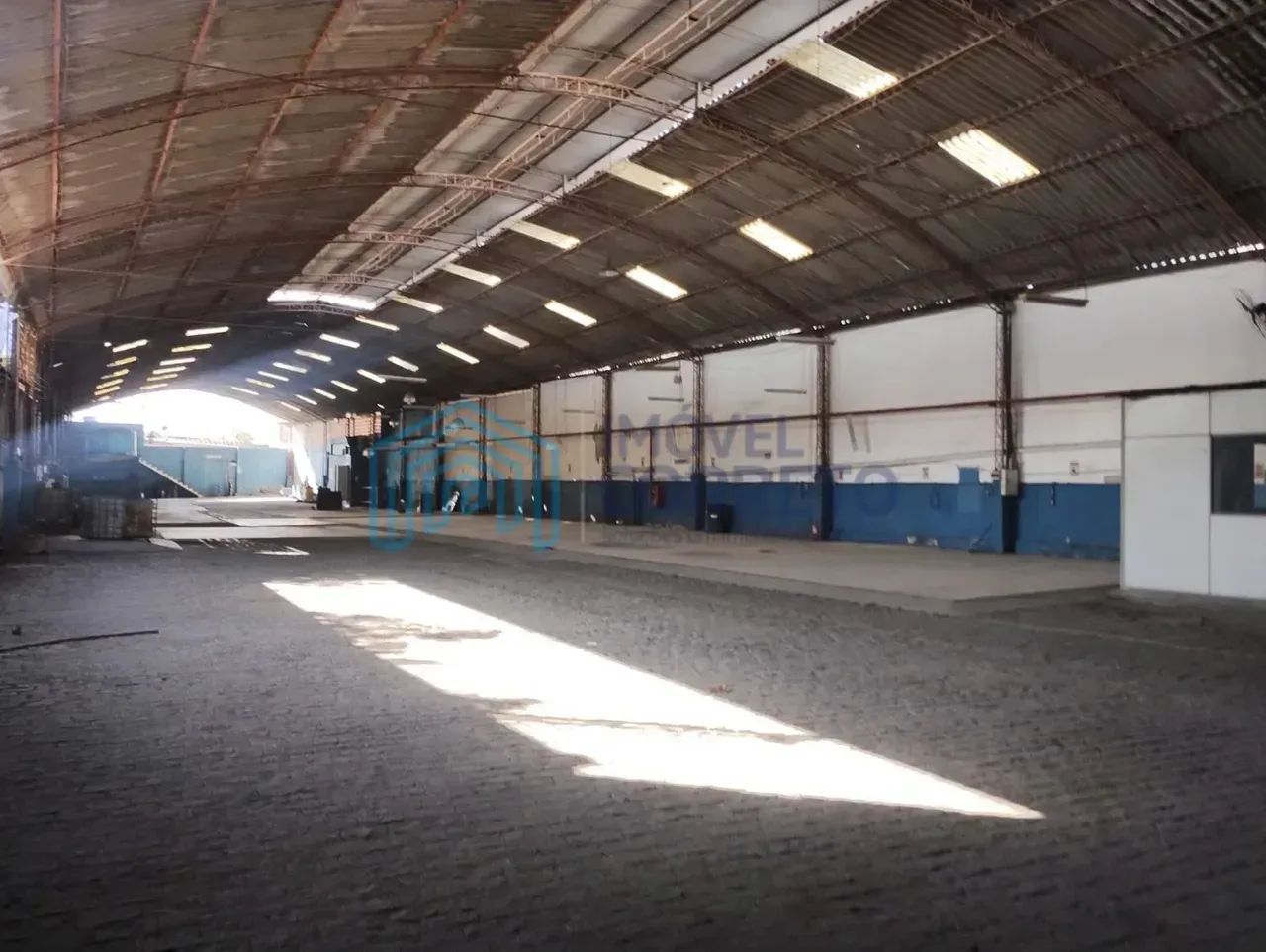 Galpão com Pátio - Vila Valqueire- 3.900 m2 - Cód. 1752