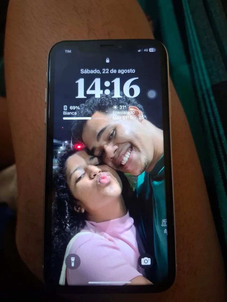 Iphone XR 128 GB  - Foto 2