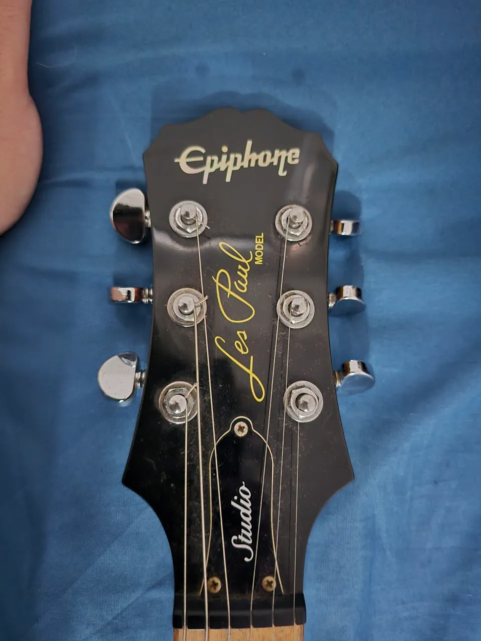 epiphone les paul studio