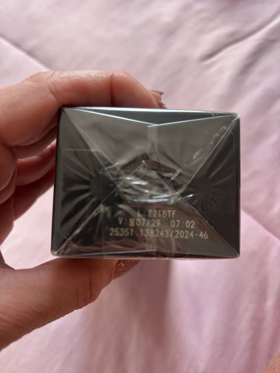Perfume glamour secrets black intense - o Boticário  - Foto 2