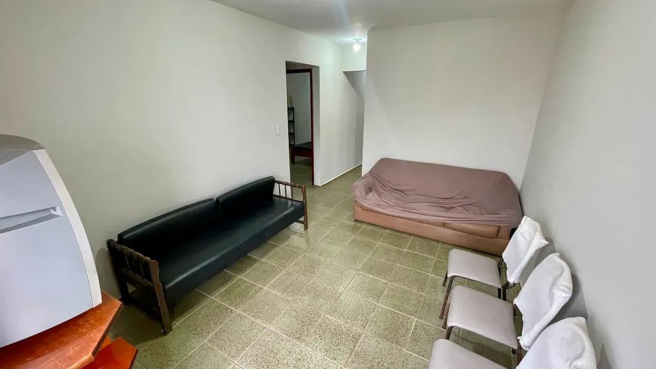 APARTAMENTO MOBILIADO NO CENTRO DE MONGAGUÁ - Foto 4