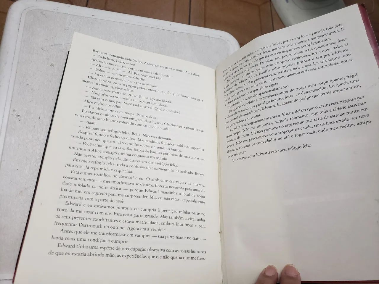 Livro Eclipse ( Saga Crepúsculo) - Foto 6