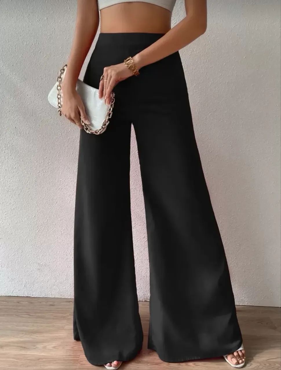 Calça preta