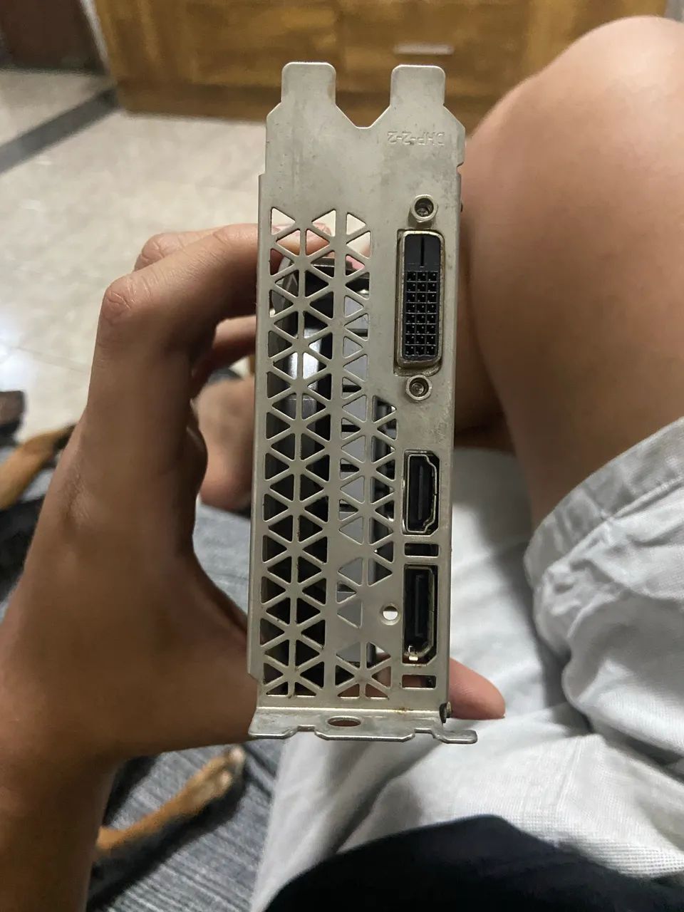 Placa de Vídeo GTX 1050 Ti 4GB - Colorful (Dual Fan) - Foto 2