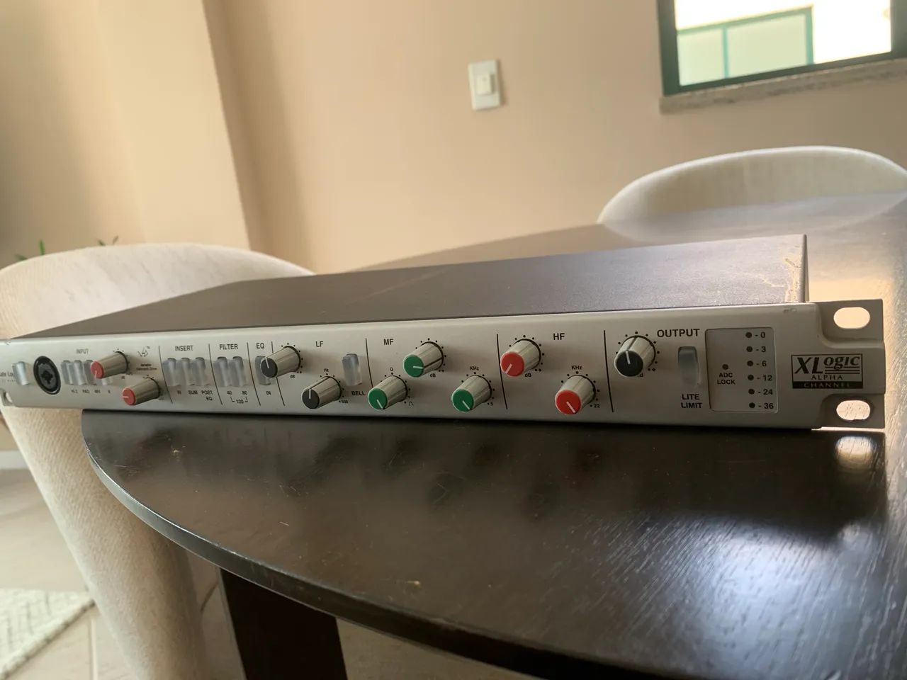 Pré-amplificador  Solid State Logic Alpha - Foto 5