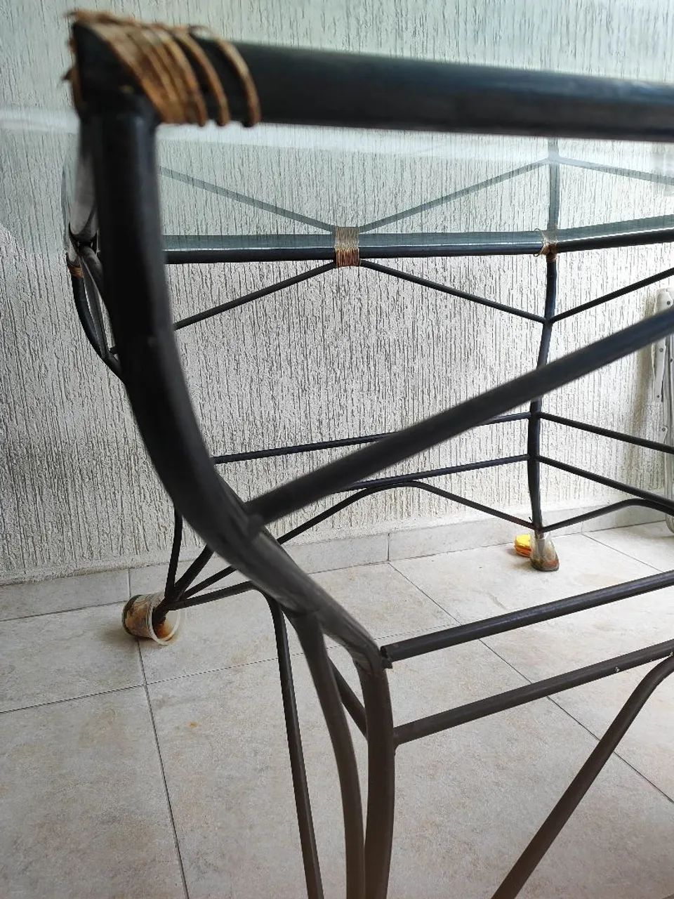 Mesa quadrada de vidro para área externa  - Foto 4