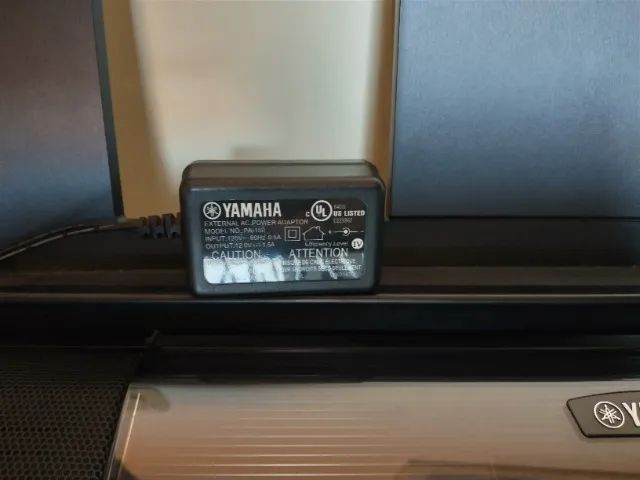 Yamaha PSRe433  - Foto 3