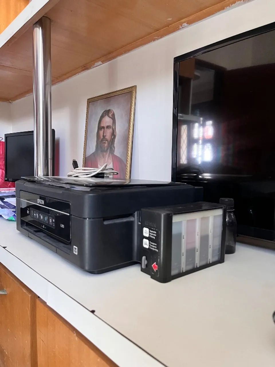Impressora Epson L355 com scanner - COM DEFEITO - Para Conserto ou Retirada de peças - Foto 2
