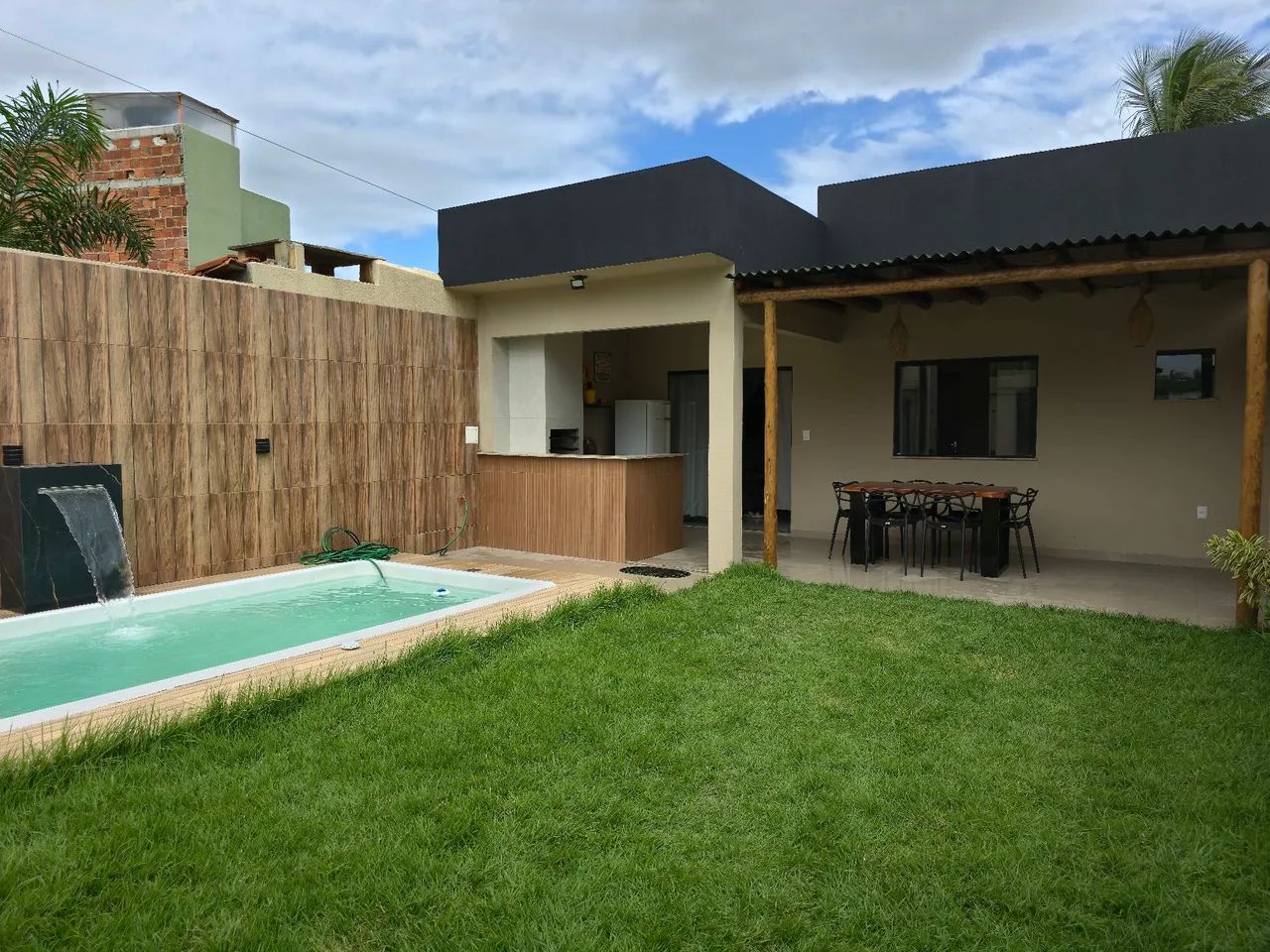 CASA DE TEMPORADA *