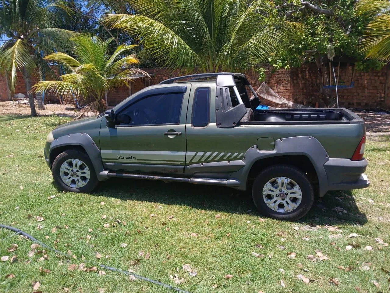 Fiat Strada Strada Adventure 1.8/ 1.8 LOCKER Flex CE 2011