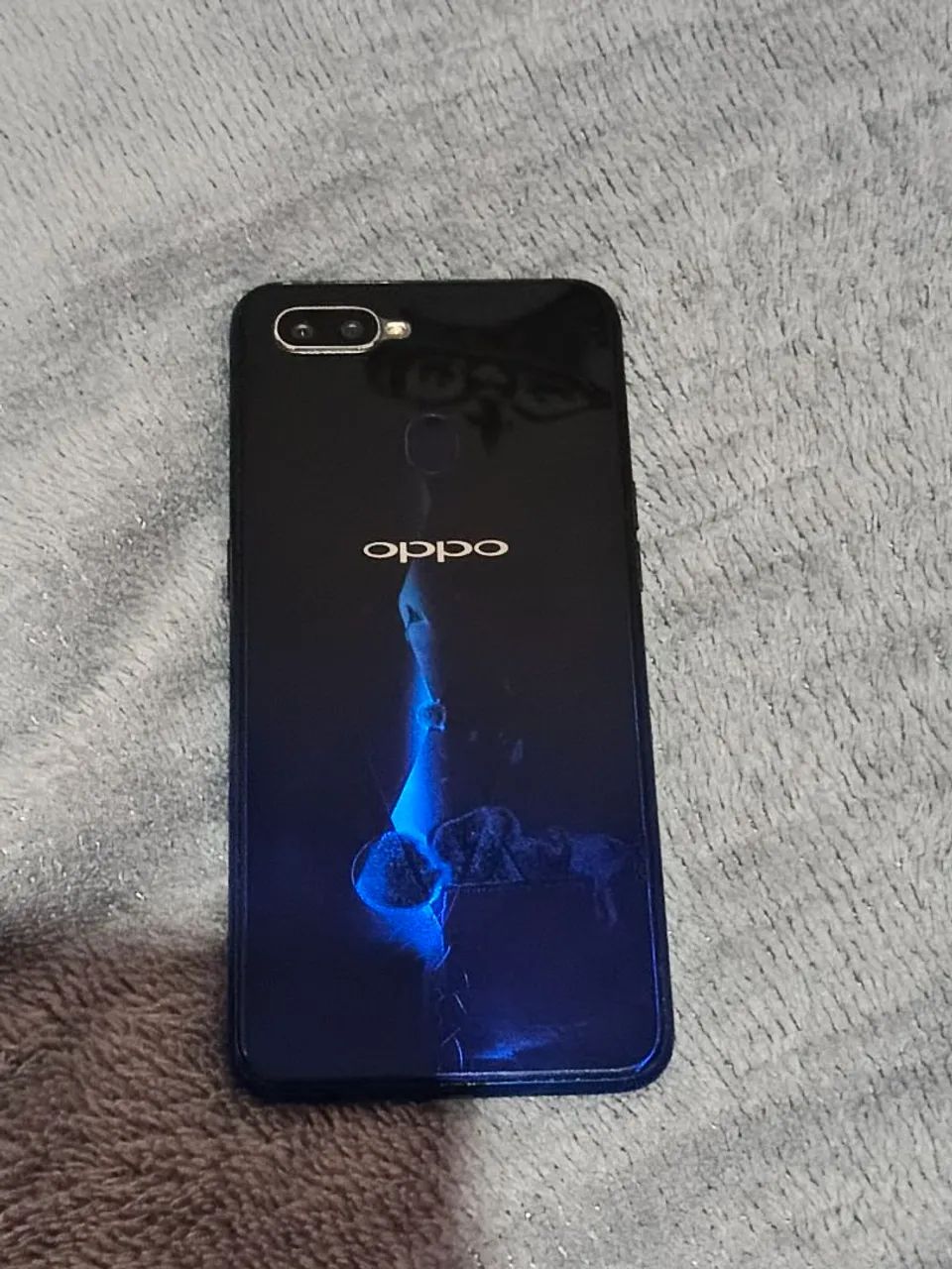 Celular Oppo F9  - Foto 2