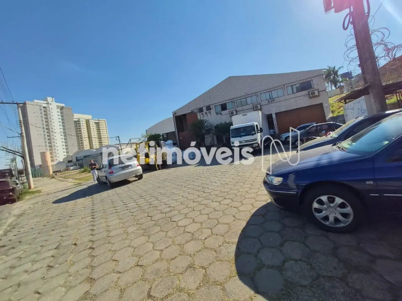 GALPÃO BAIRRO SERRANO!