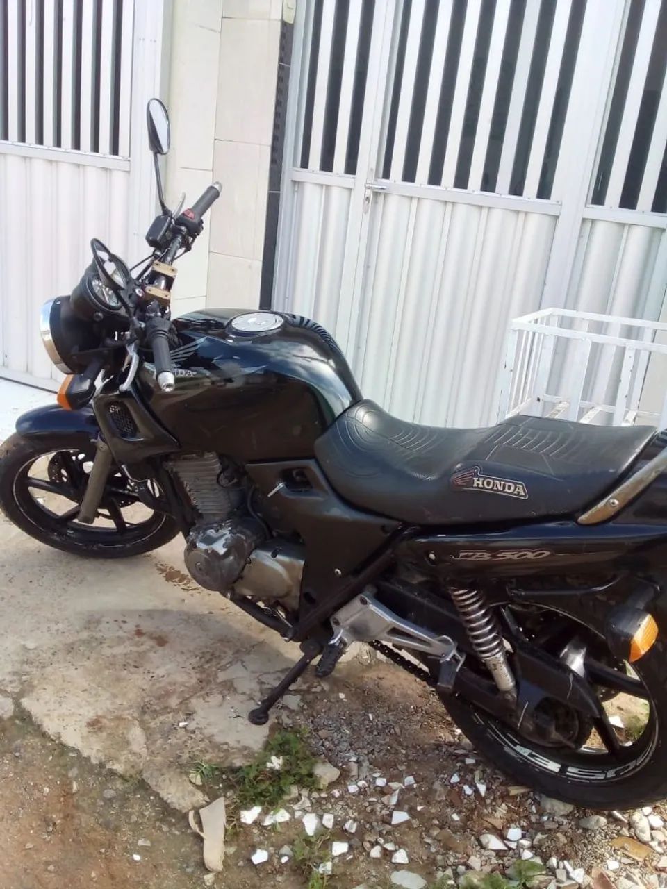 Cb 500
