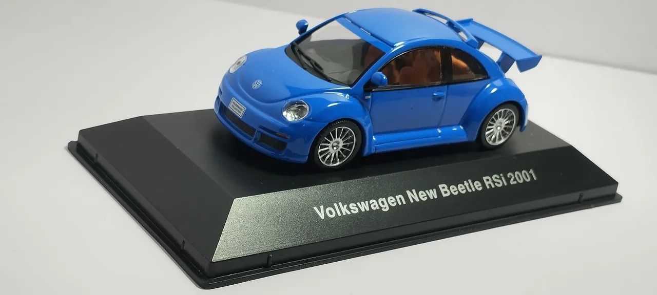 Miniatura Volkswagen New Beatle RSi 2001