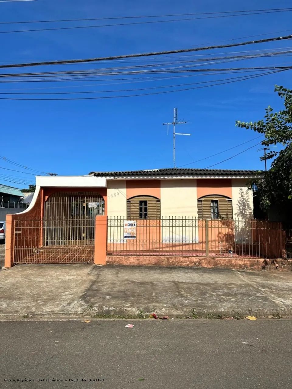 Terreno à Venda em Maringá