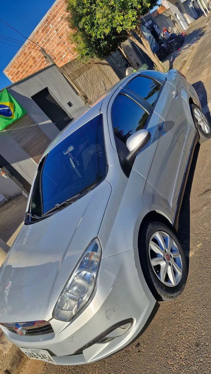 Fiat Grand Siena 2013
