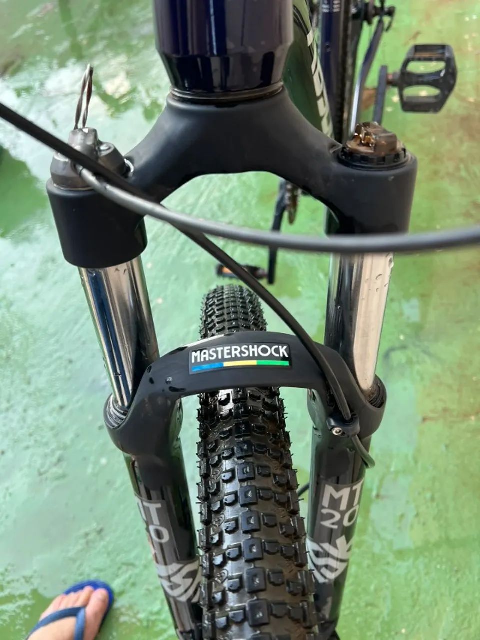 Vendo duas  bike aro 29  - Foto 2