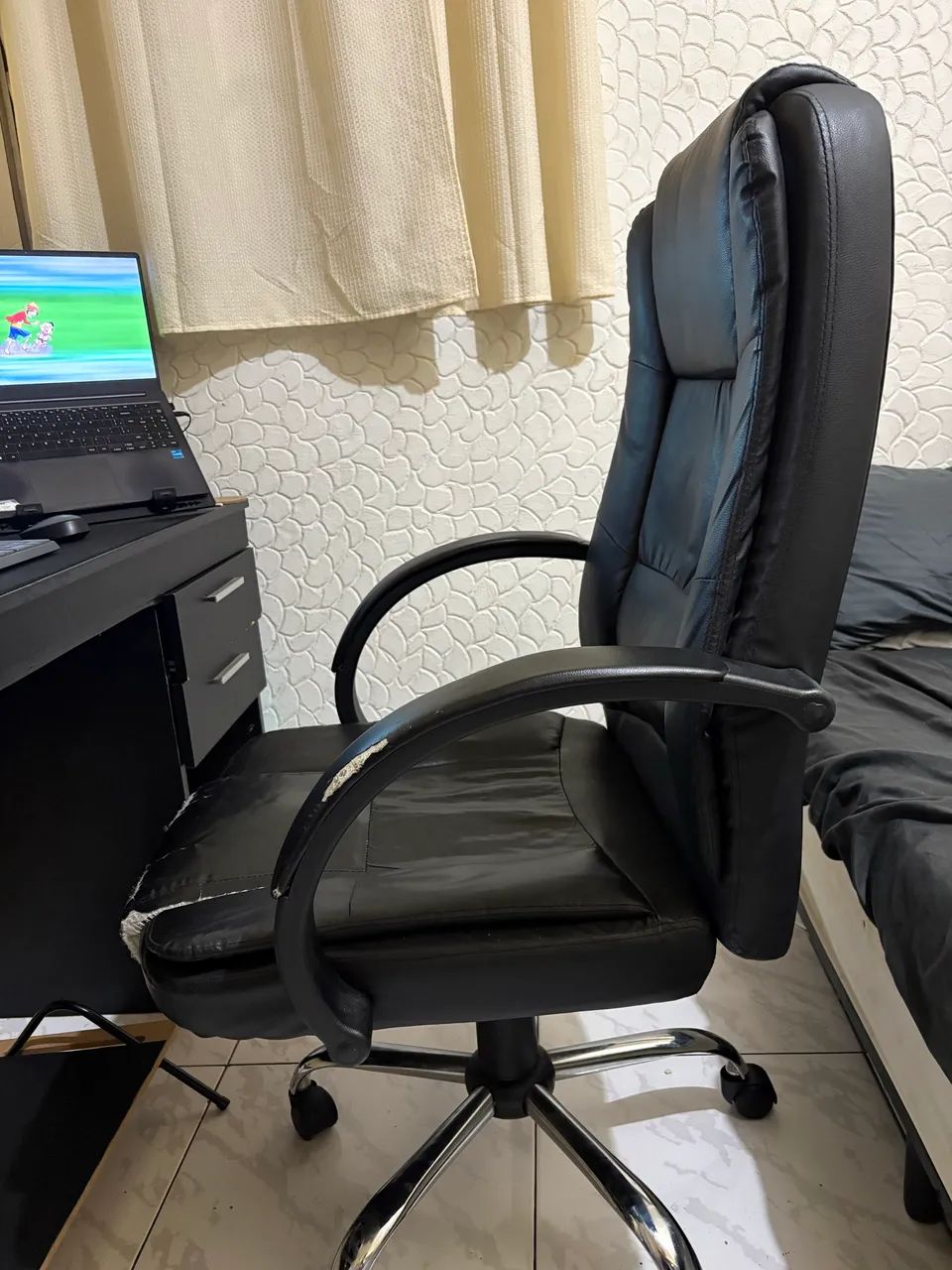 Cadeira de Escritório Presidente  - Foto 2