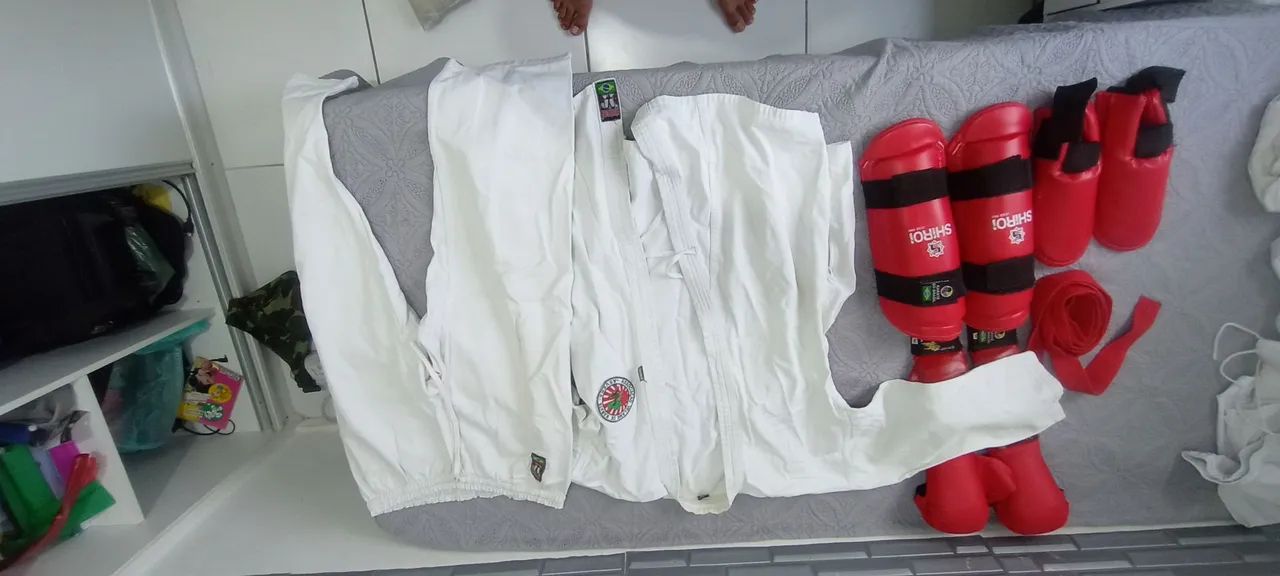 Kit Competição Kimono e material de proteção  - Foto 2