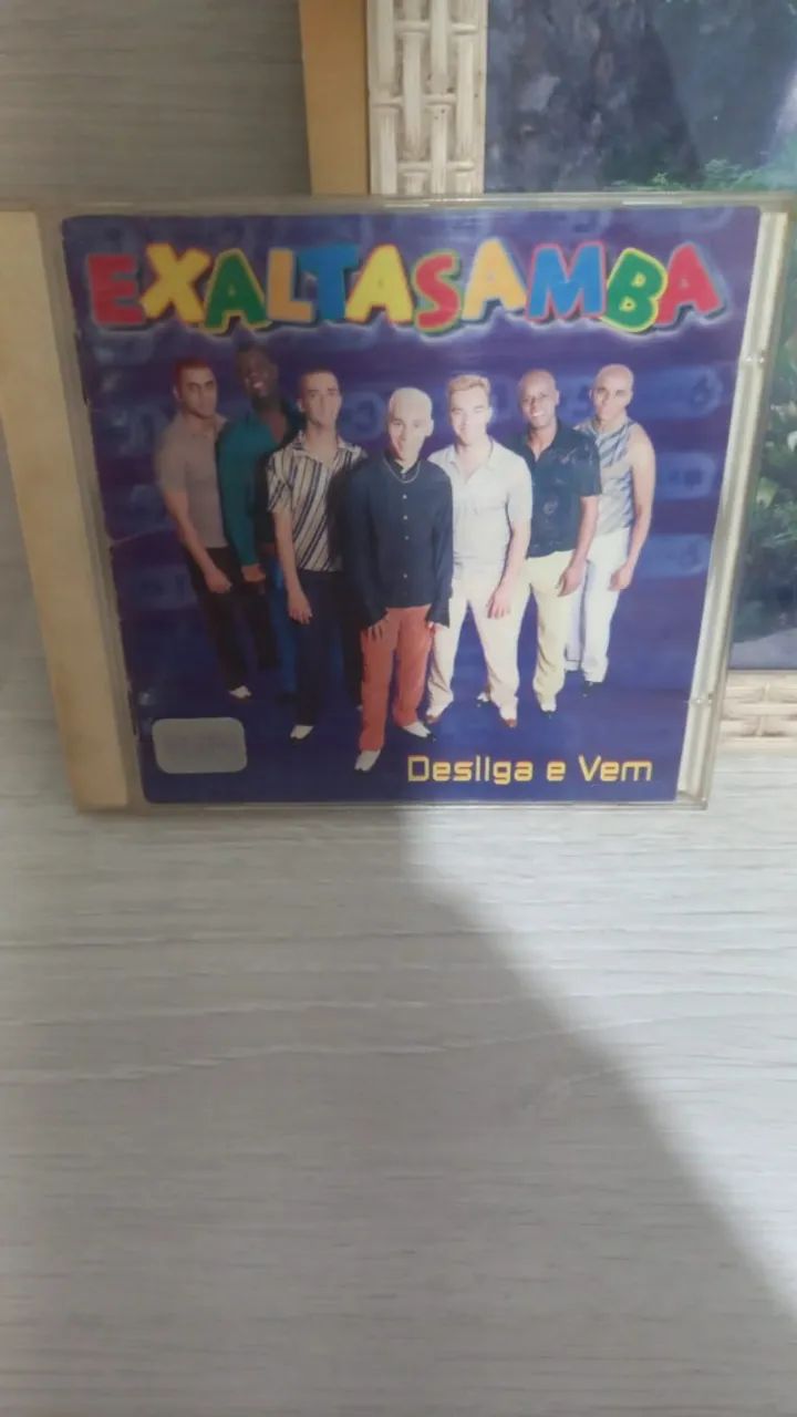 Cd original Exaltasamba Desliga e Vem usado. - Foto 4