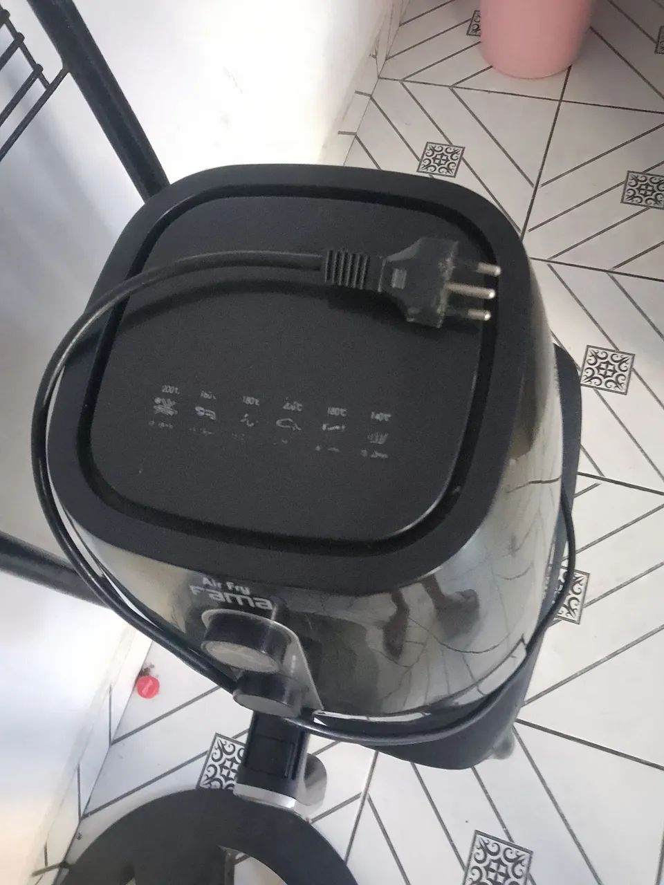 Air Fryer Marca (Fama) usada  - Foto 3