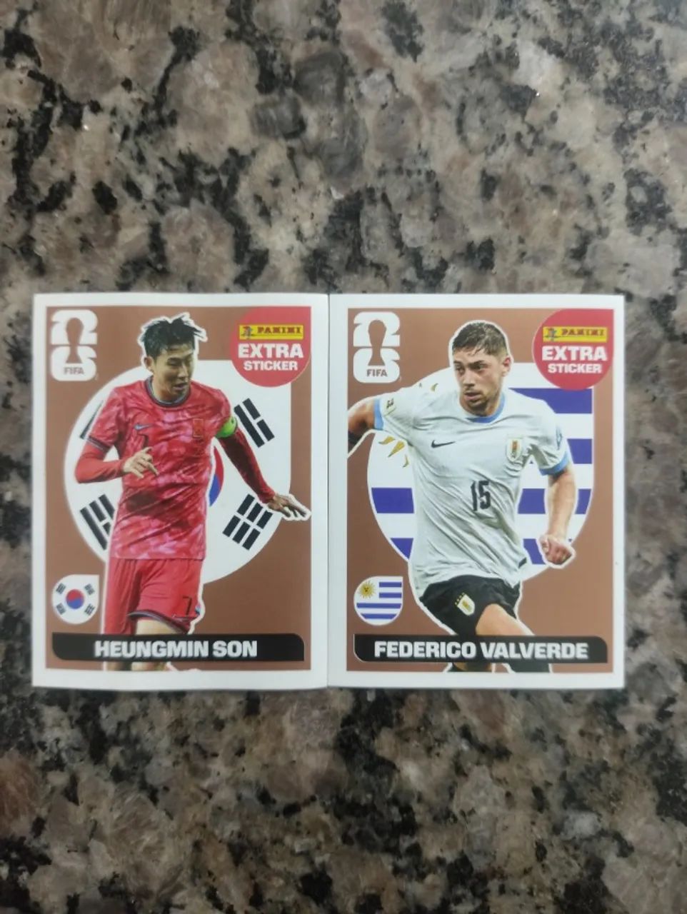 Figurinhas Extra Sticker Bronze Son e Valverde - Copa 2026 - Foto 2