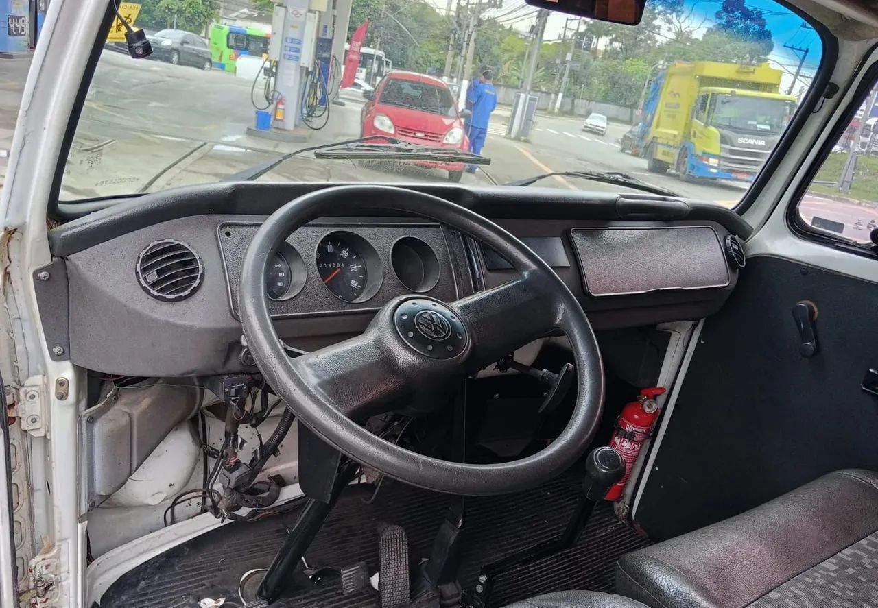 Volkswagen Kombi Standard/ Luxo/ Série Prata, foto 6 de 12