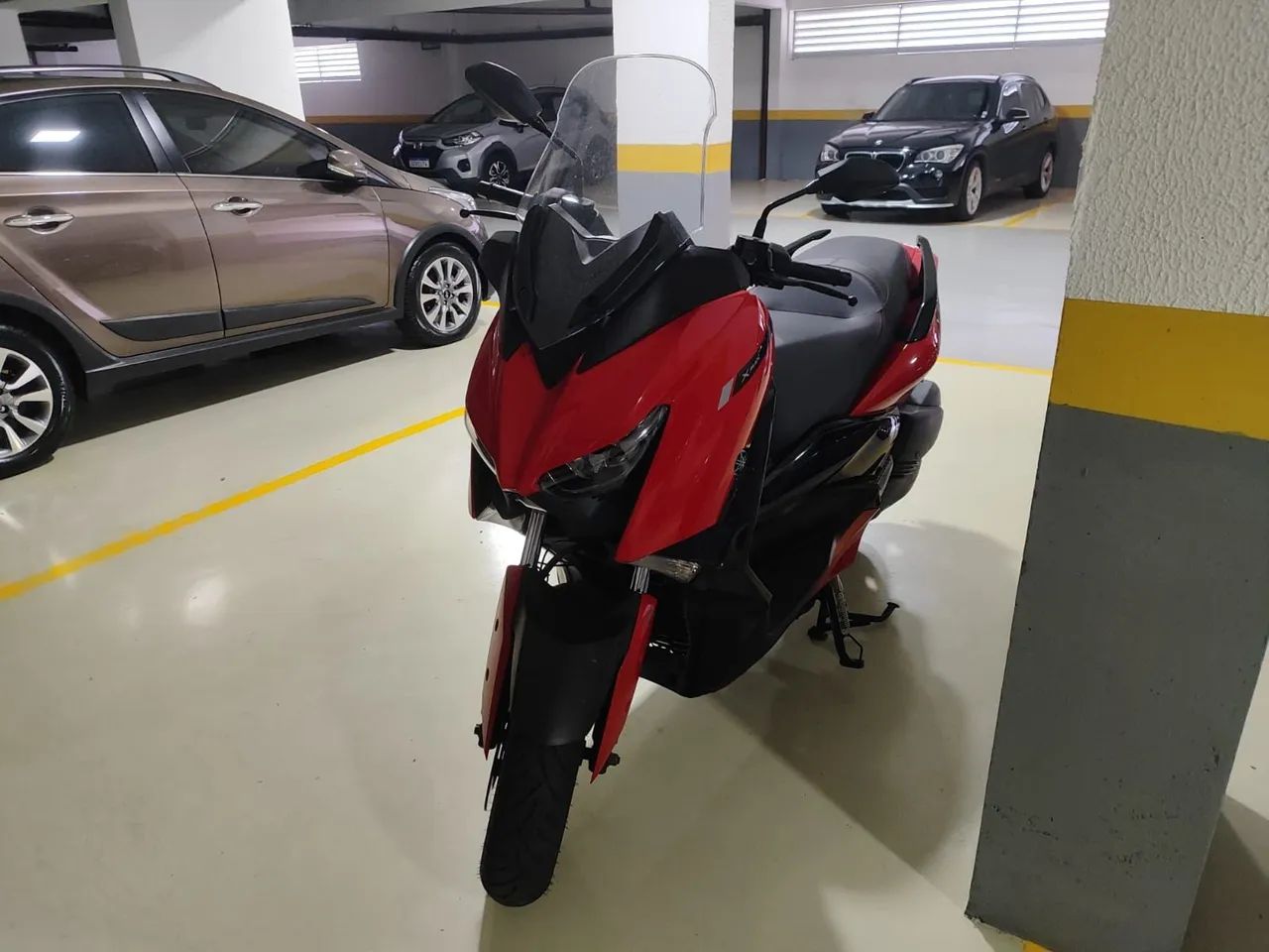 Xmax 2024 2.300 km  - Foto 2