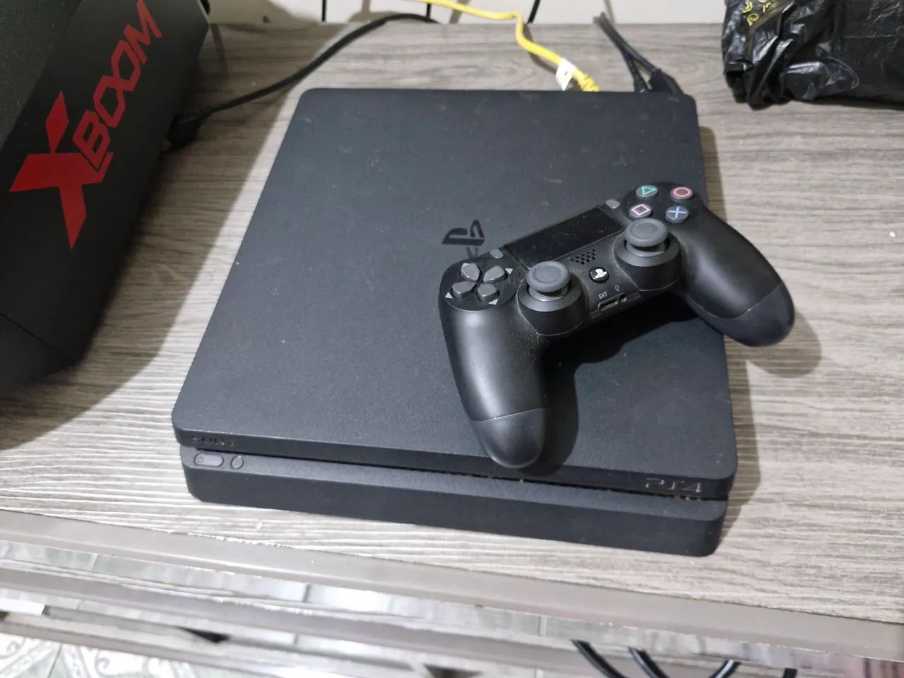 Ps4 slim 