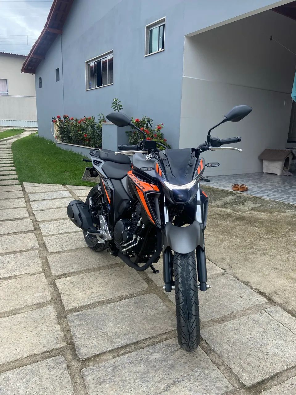 FAZER 250 CONECT 