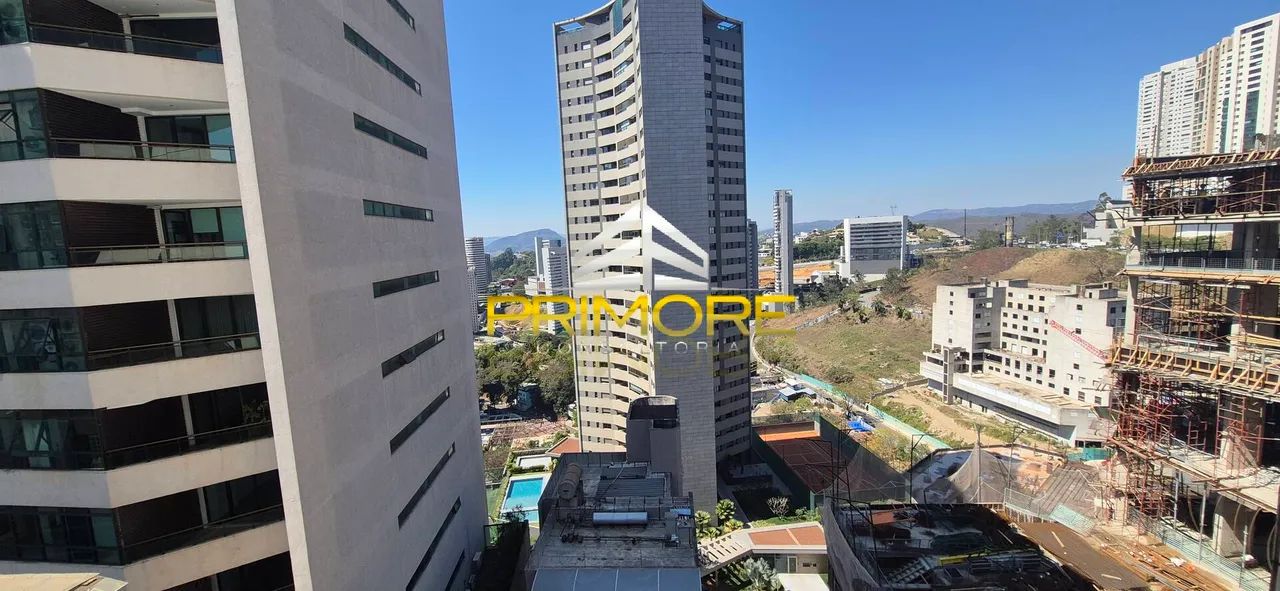 Venda de Andar Sala Comercial com 250 m² no Vila da Serra em Nova Lima.