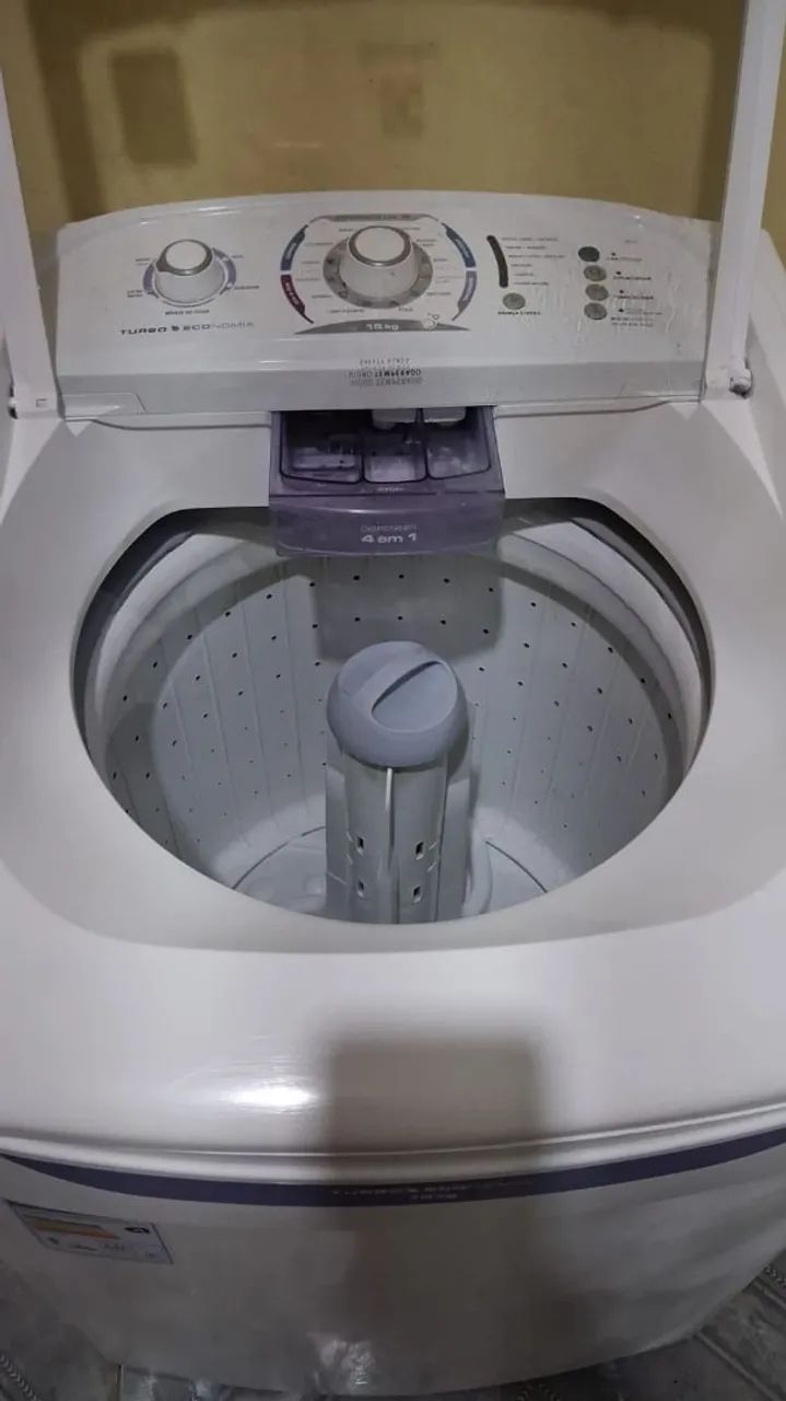 Máquina de lavar Electrolux 