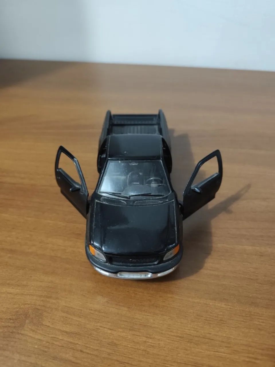 Kit com 5 carros em miniatura - Foto 4