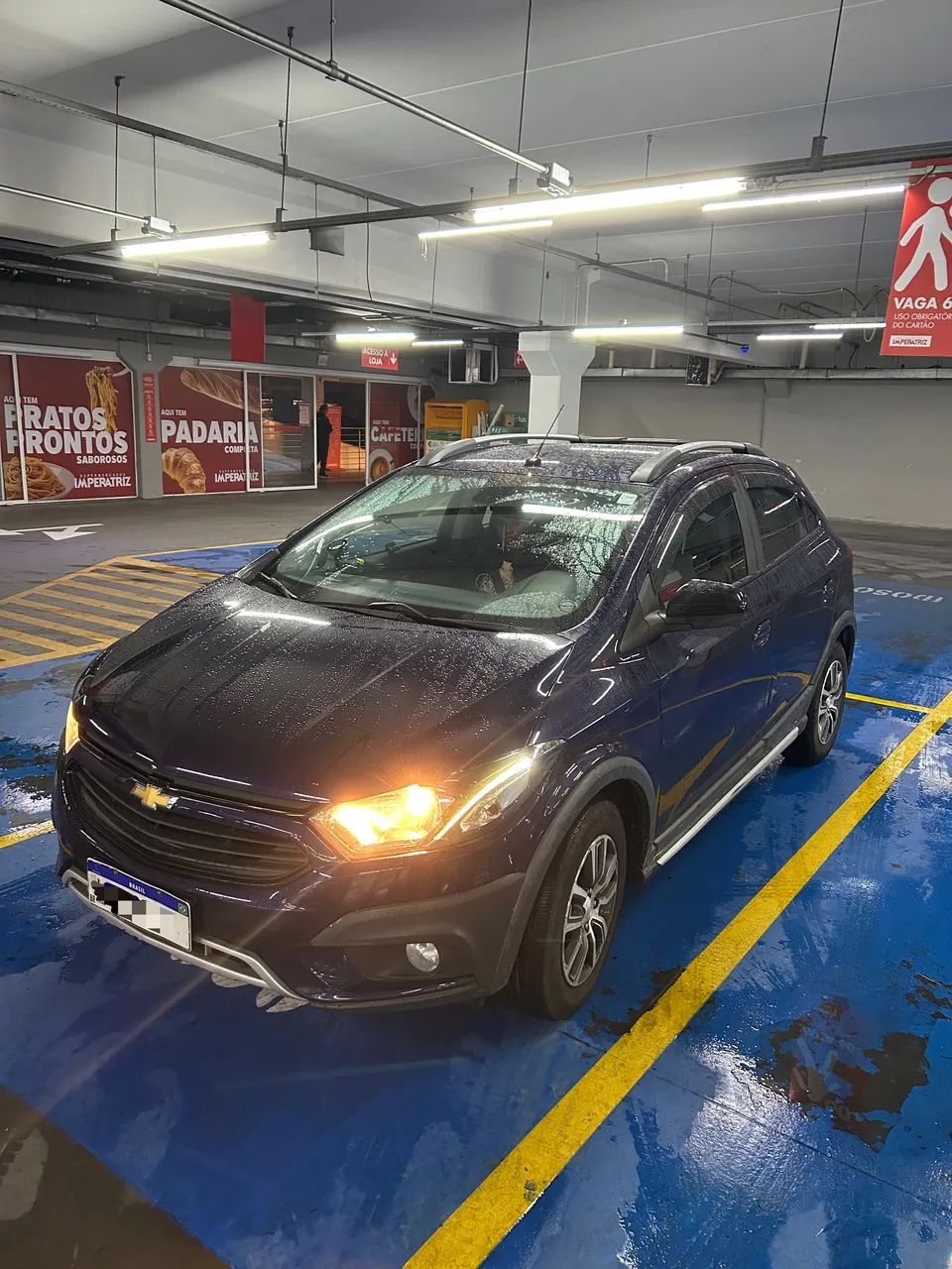 Chevrolet Onix Activ 1.4 8V Flex Aut. 4P 2018 - Foto 4