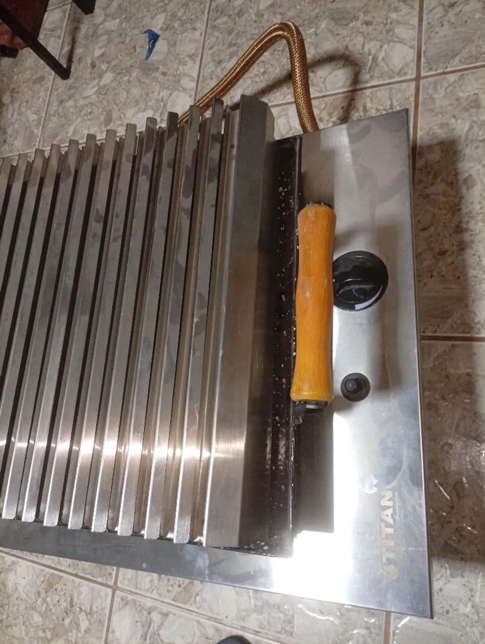 Assador grill multiuso de embutir a gás titan diamond - Foto 2