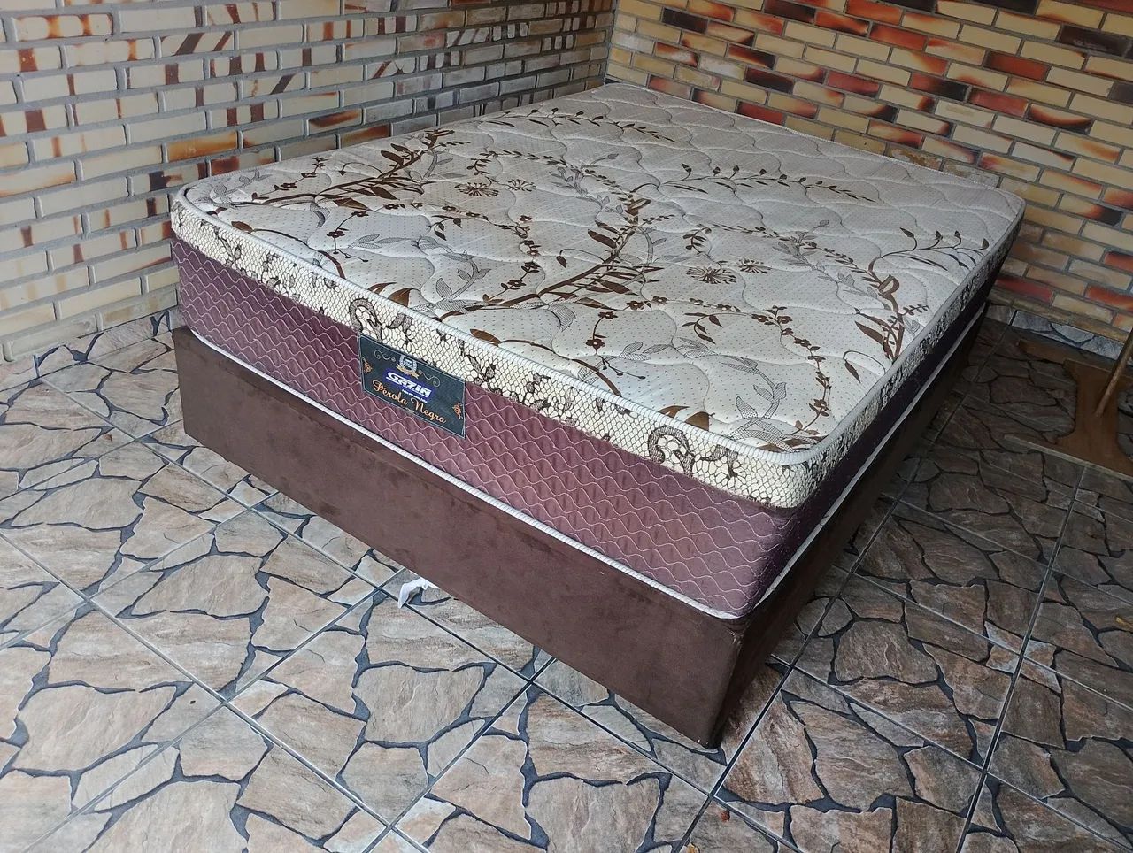 Cama box casal.... ENTREGO 