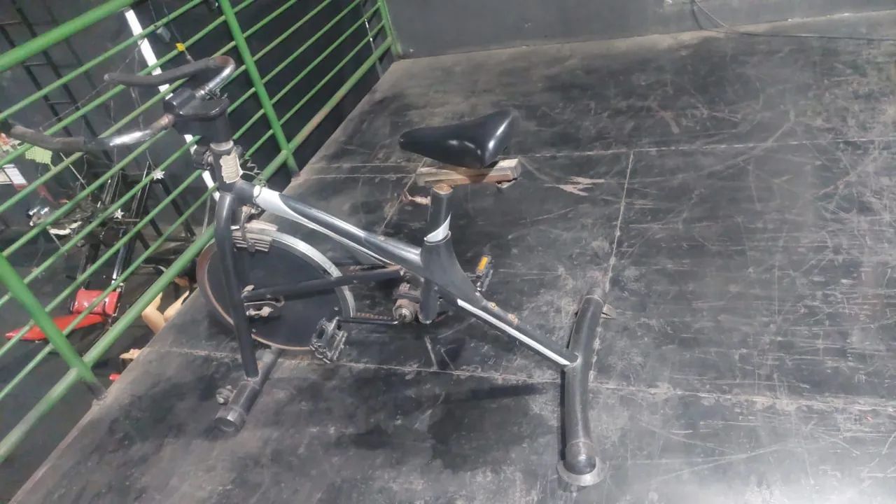 Bicicleta ergometrica  - Foto 2