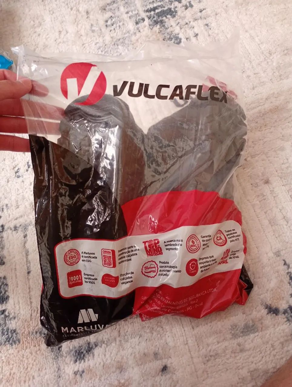 Bota Vulcaflex bico plastico - Foto 3