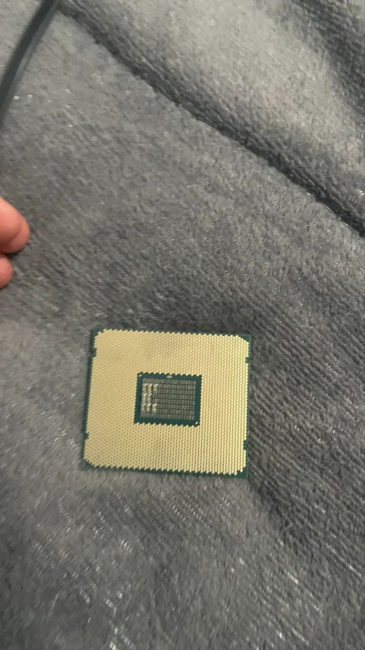 Intel Xeon E5-2680 v4,2.40 GHz, funcionando perfeitamente e em bom estado. - Foto 3