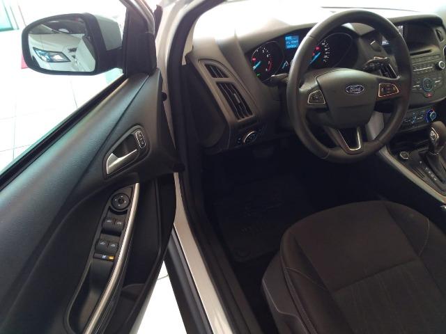 Ford Focus 2.0 Se Sedan 16V 4P Automatico - Foto 12