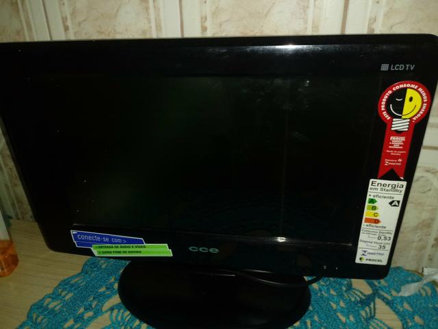 TV 14 Polegada